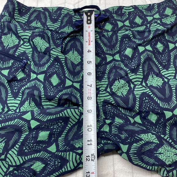 Patagonia Mens Wavefarer Board Shorts Patterned Blue and Green Men's Shorts,31 - Picture 8 of 12